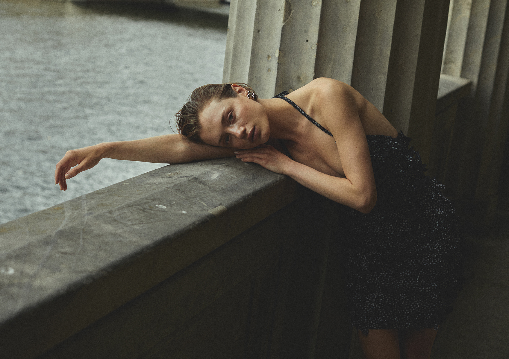 Fashion Story: Randomly